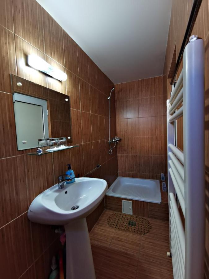 Motel International Recola à Băneşti Extérieur photo